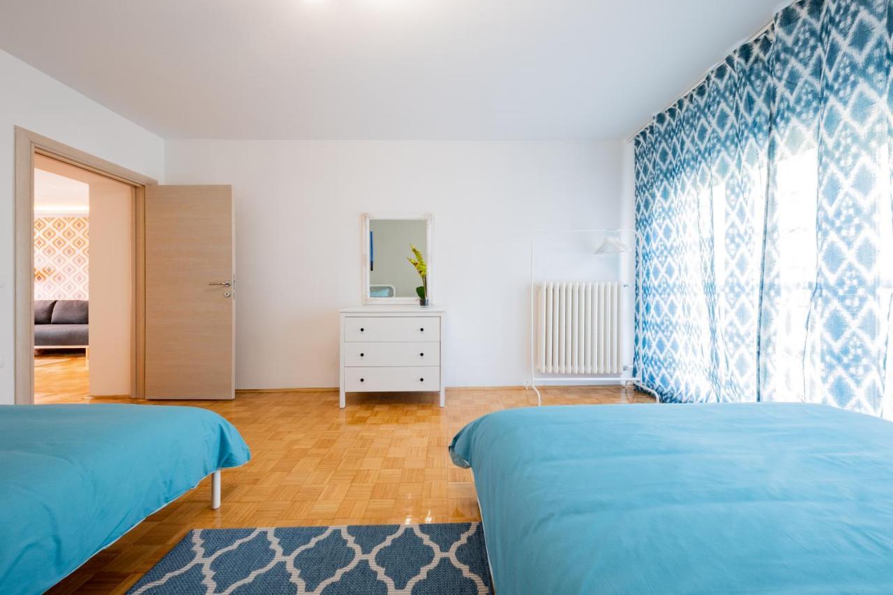 !Promo! Blue Amber Downtown-Free Private Garage-Fast Wi-Fi Daire Novi Sad Dış mekan fotoğraf
